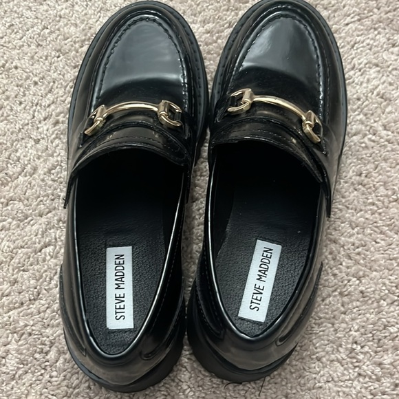 Steve Madden black loafer - Picture 3 of 3